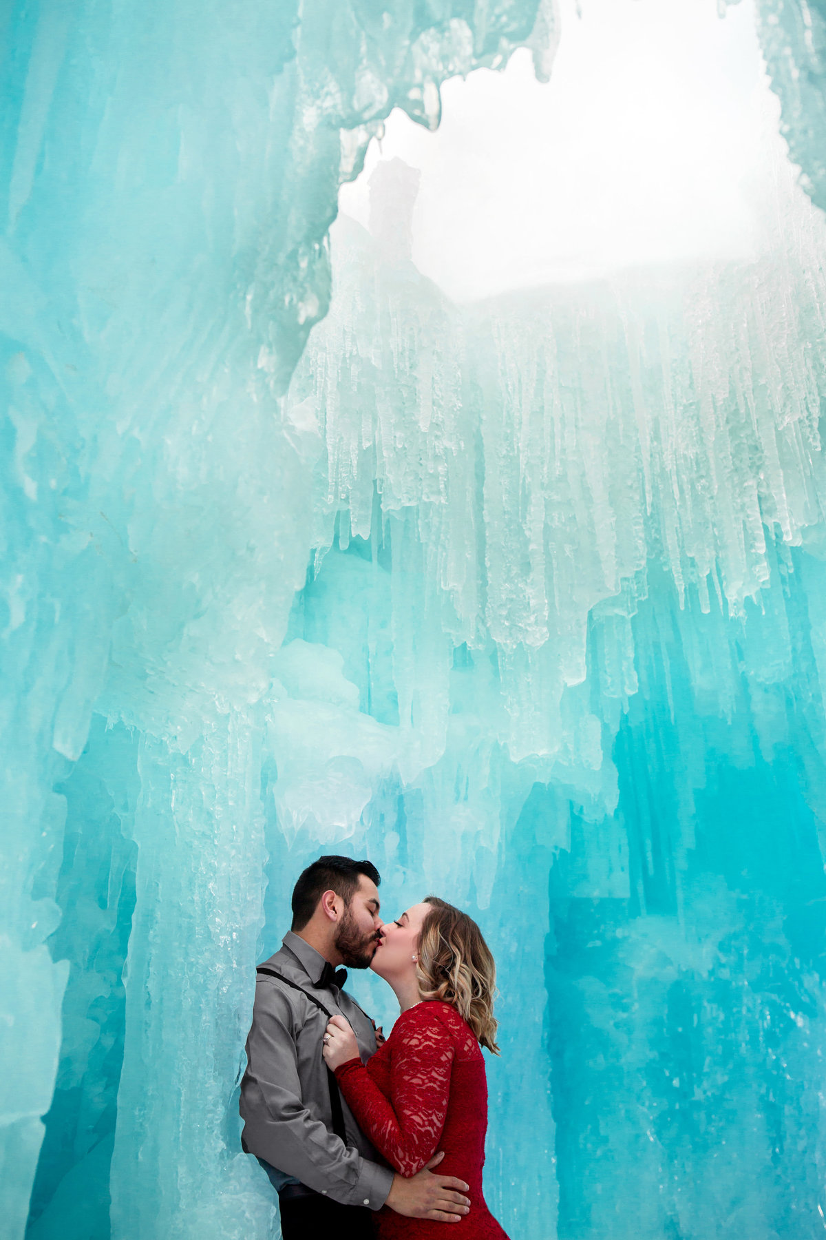 ice-castle-engagement-pictures-colorado