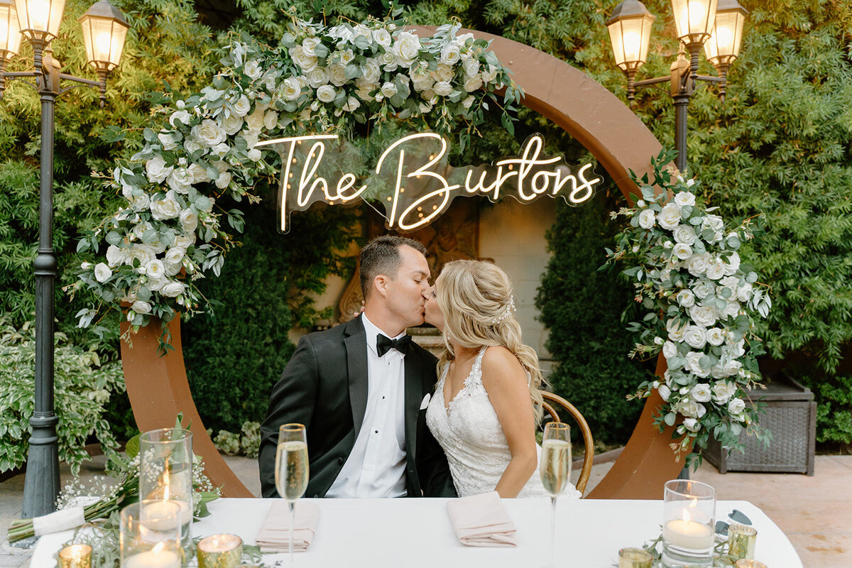 Burton-Wedding-SneakPeeks-VibyCreative-168