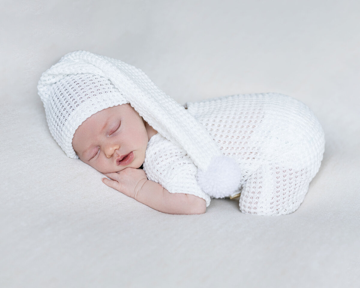Newborn photography by Daisy Rey