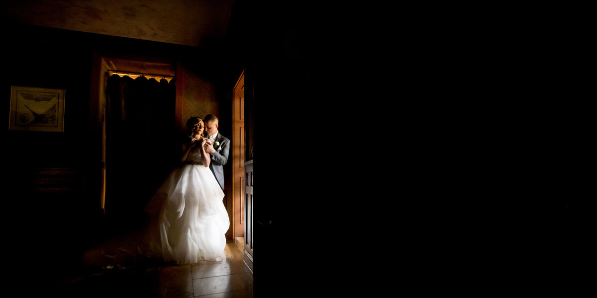 wedding portraits moonstone manor