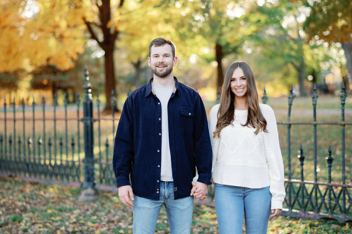 st-louis-lafayette-square-engagement-session-wedding-photographer-alex-nardulli-16