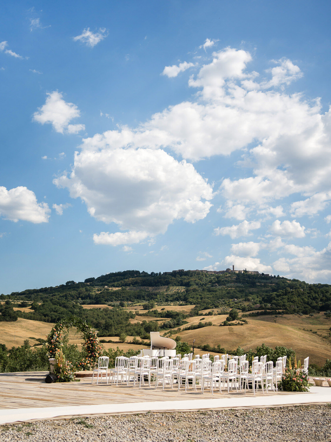 Tuscany-Podere-Tesoro-Wedding-31
