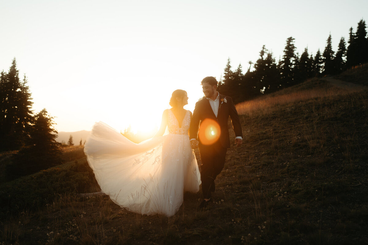 the_chaffins_international_destination_wedding_elopement_photographers_sammie_chaffin_micah_editorial_adventure_photos_travel_olympic_national_park_16