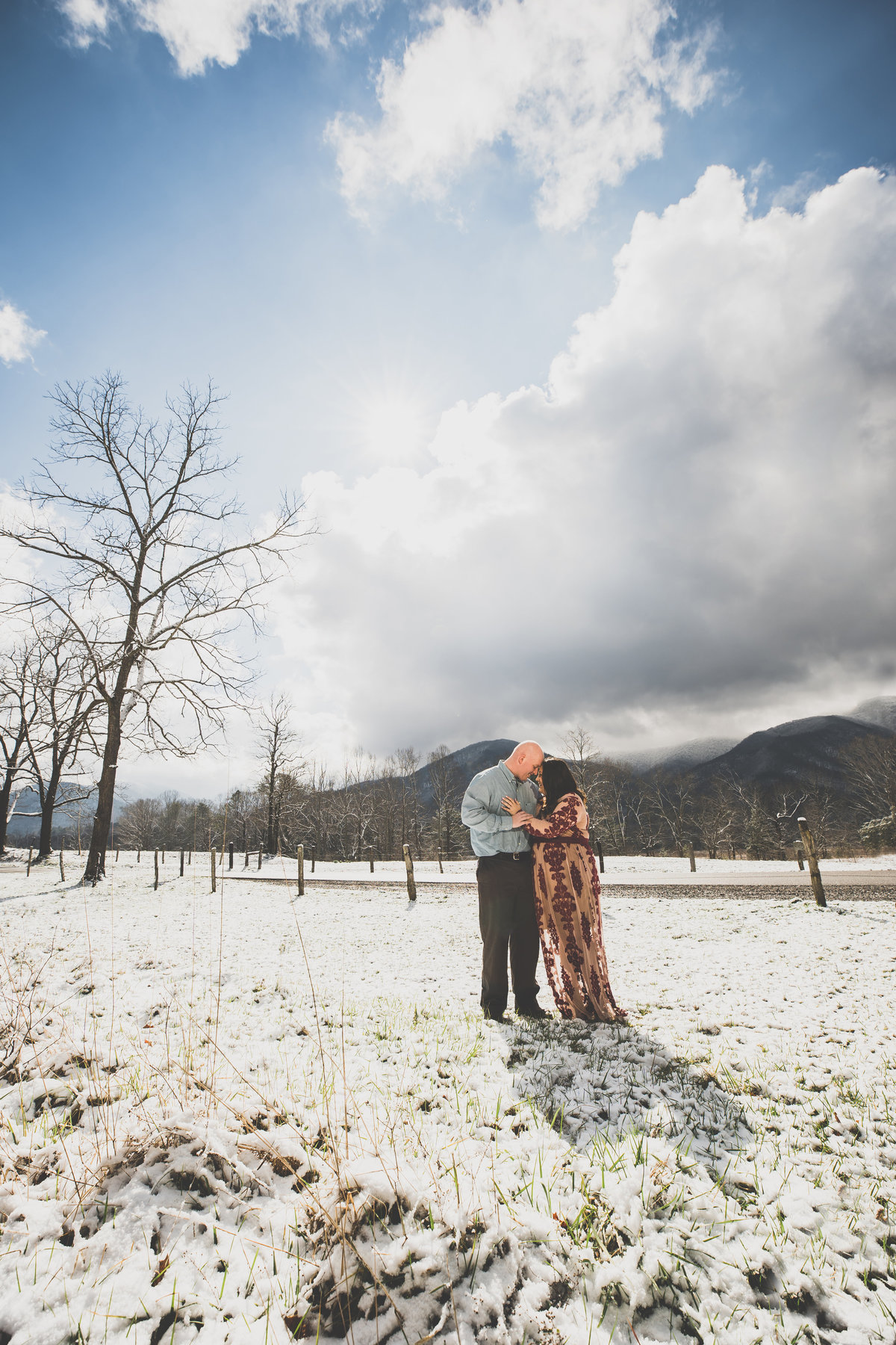 snowy smoky mountains engagement pictures