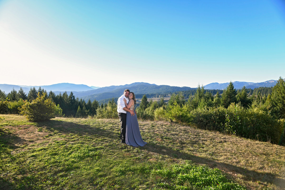 Redway-California-engagement-photographer-Parky's-Pics-Photography-Humboldt-County-5.jpg
