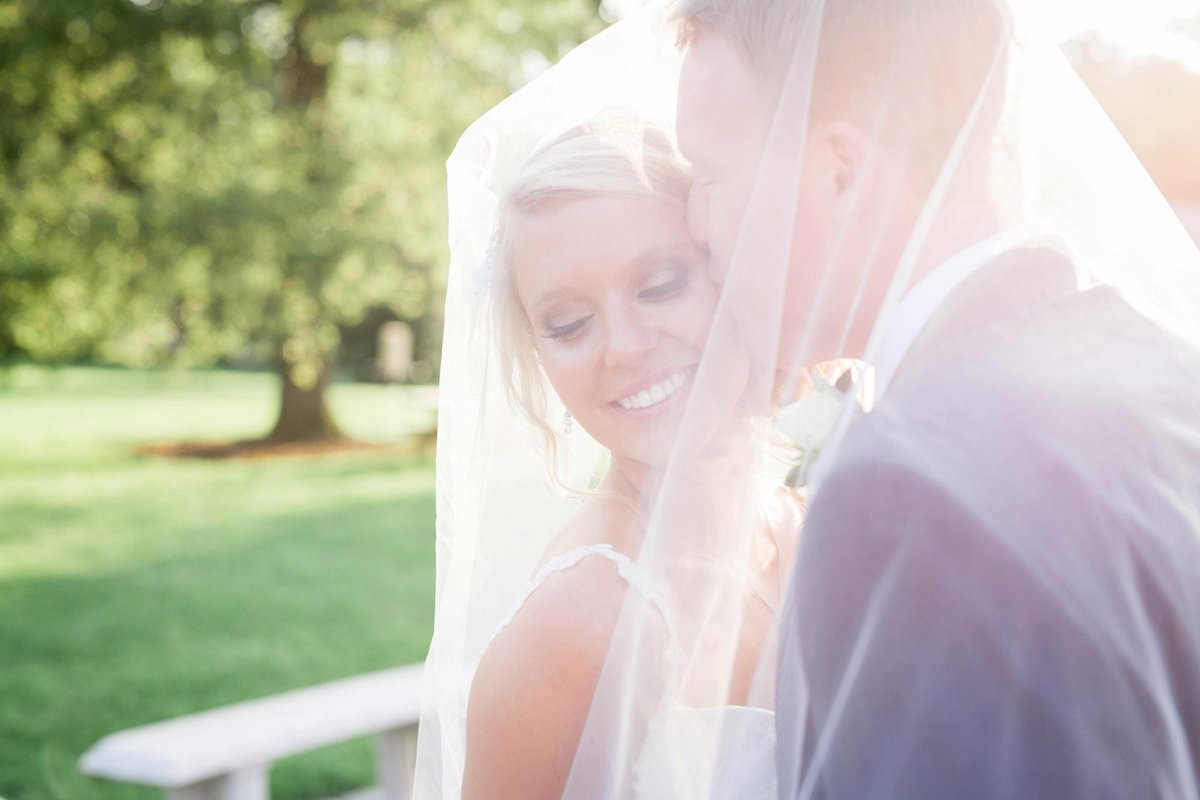 portfolio-bride-groom_20755030132_o[1]