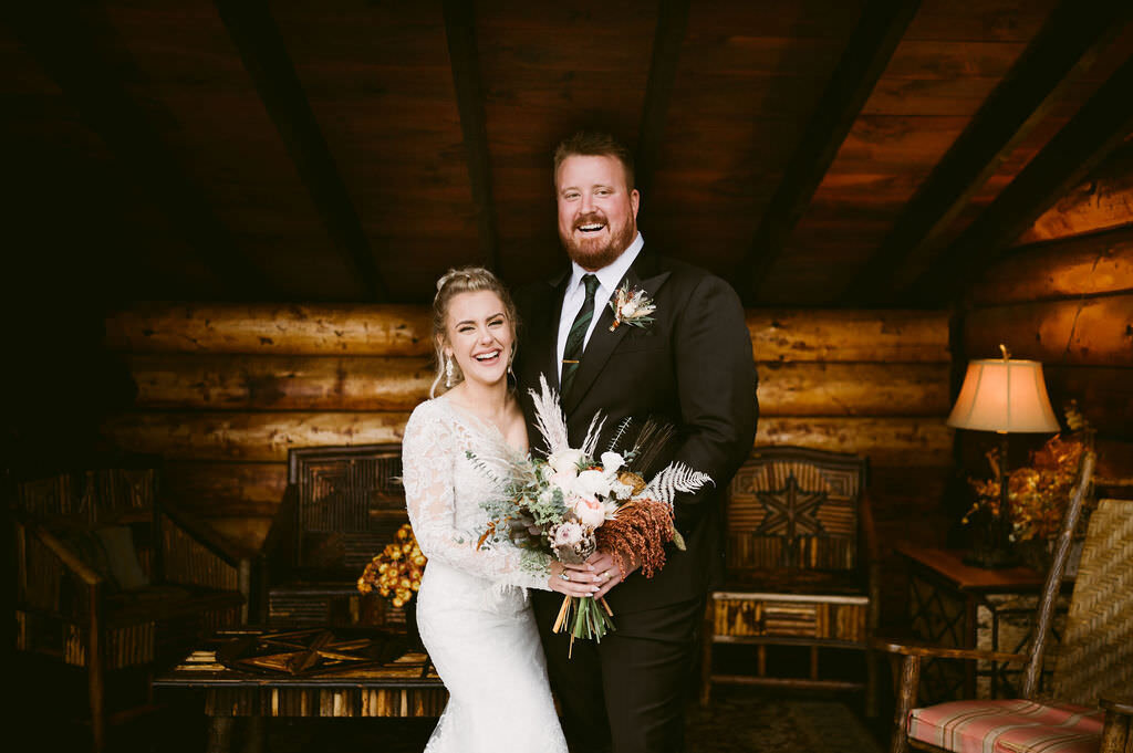 Refined editorial wedding photography rooted in story and presence. Serving Oregon, the PNW, and Adirondacks.