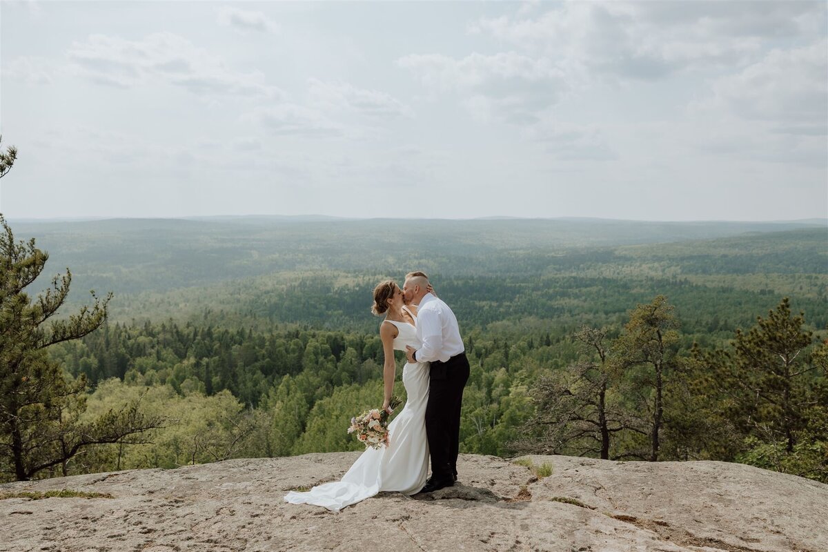 north-shore-elopement-12_websize