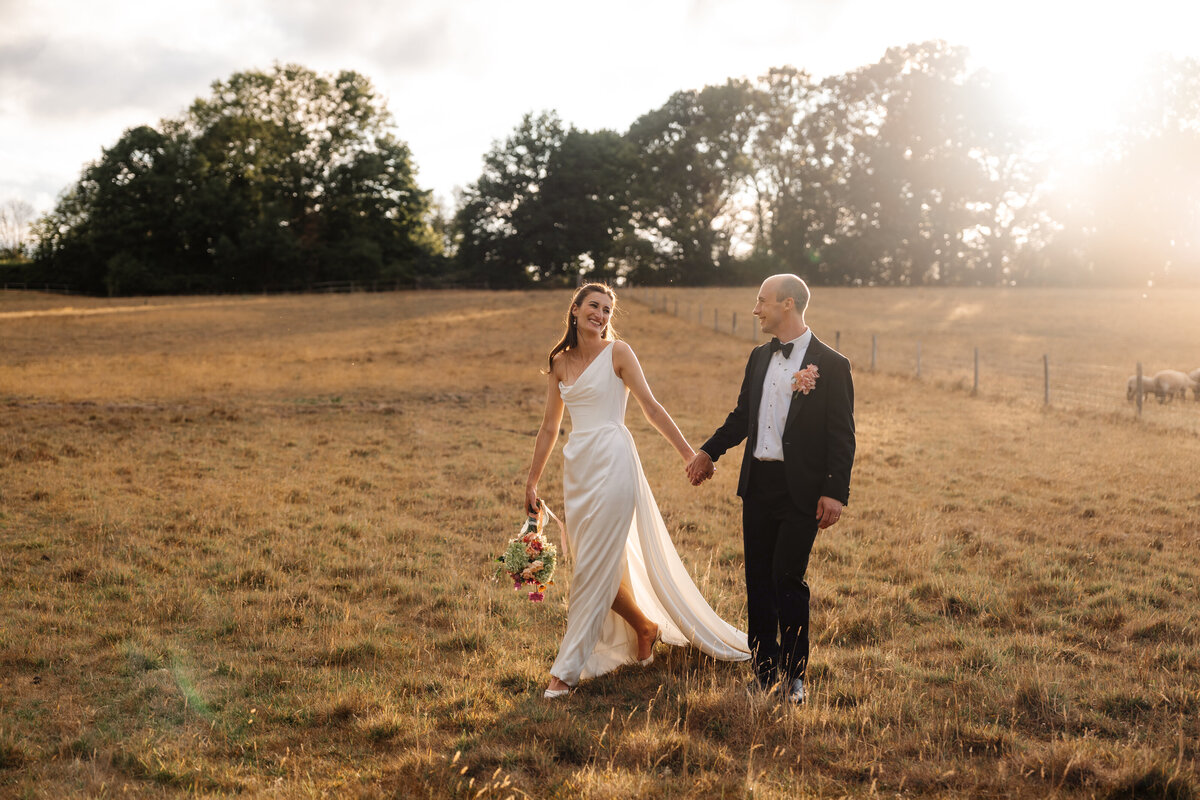 Sarah & Huw - Silchester Farm, Sneak Peeks 58