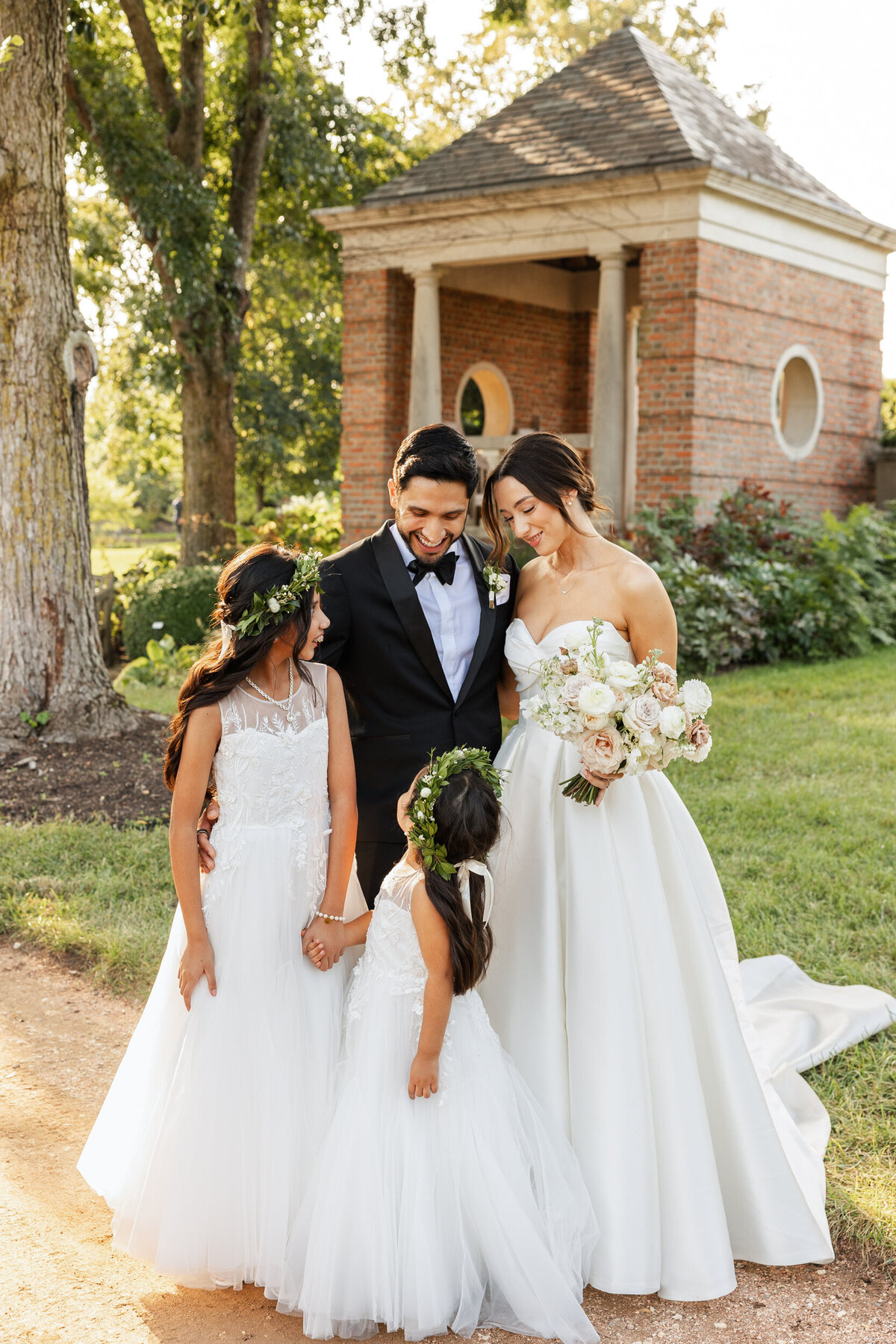 chicago-botanic-garden-wedding-summer-alex-ferreri--33