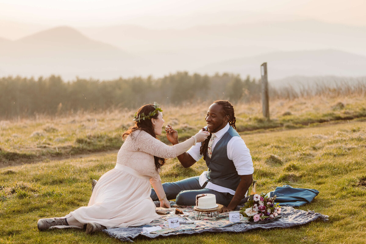 Max-Patch-Sunset-Mountain-Elopement-63