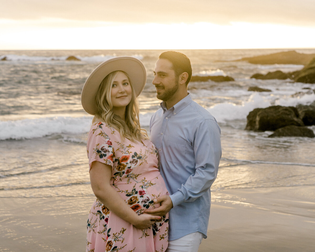 victoria_beach_oc__maternity_photo-245