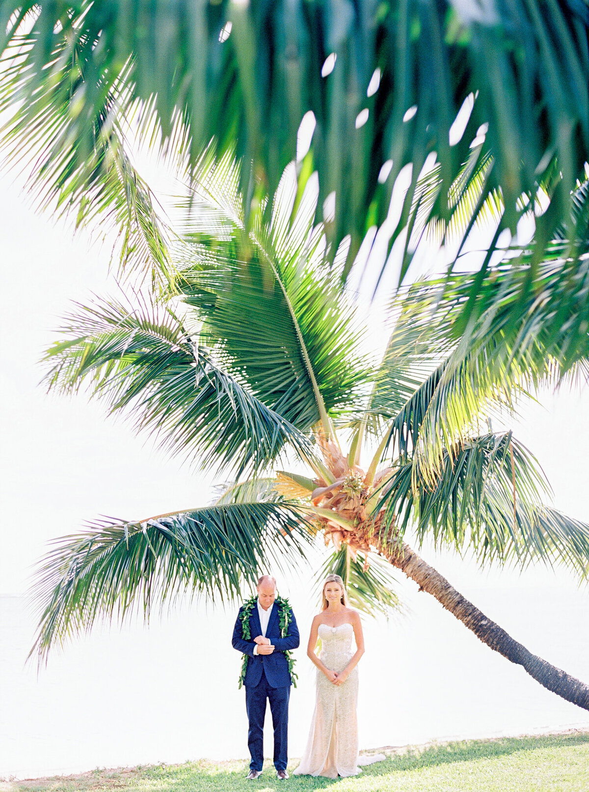 Leah + Chris | Hawaii Wedding & Lifestyle Photography | Ashley Goodwin Photography