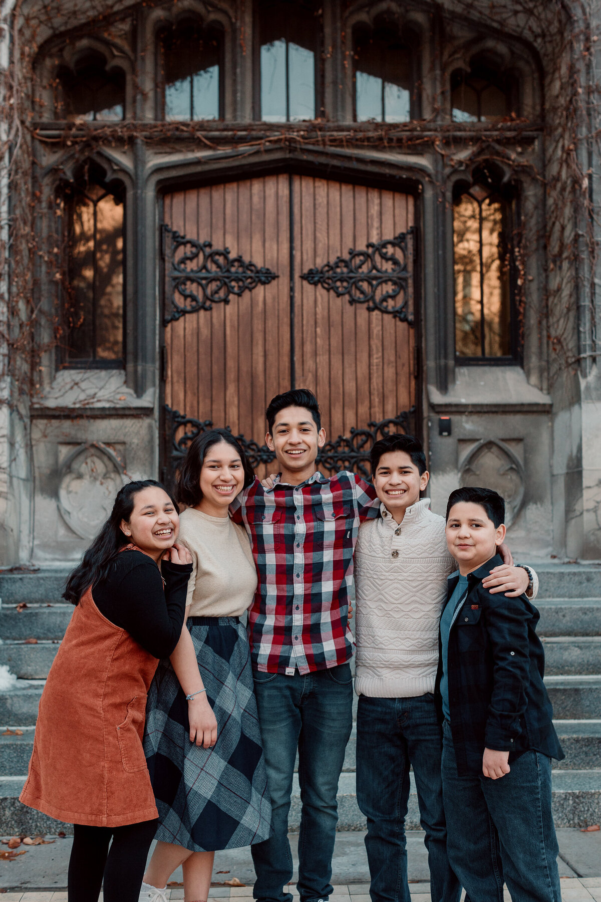 Marlen-family-University-of-Chicago-Campus-12