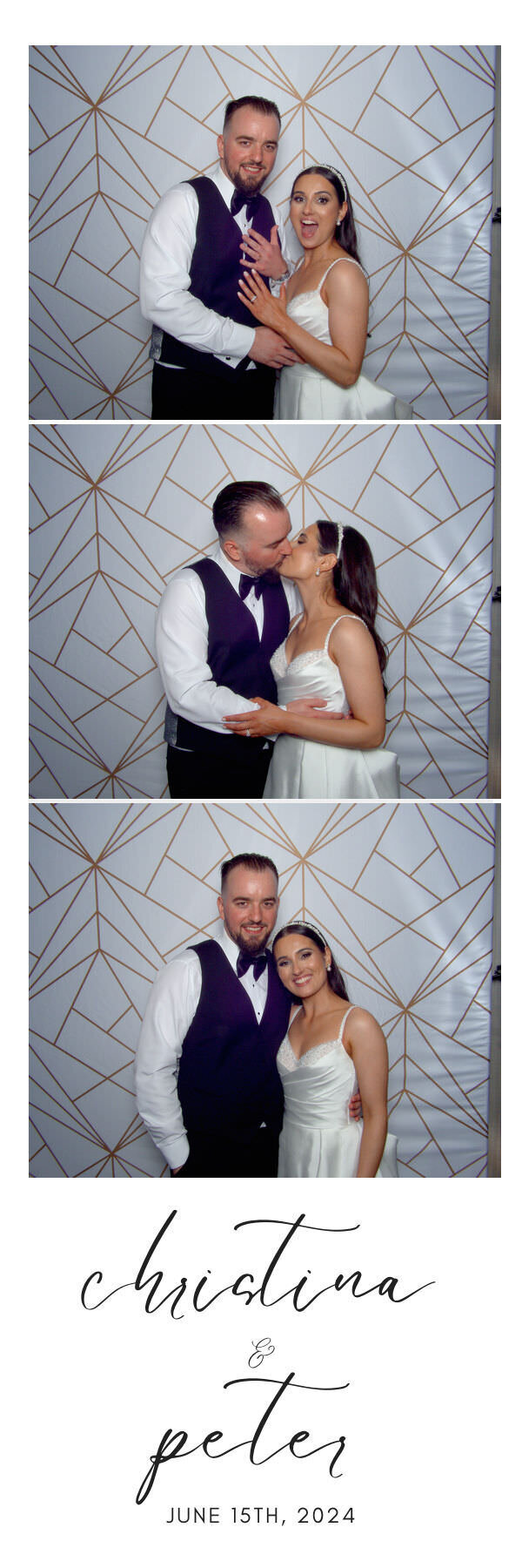 montreal wedding photobooth with prints