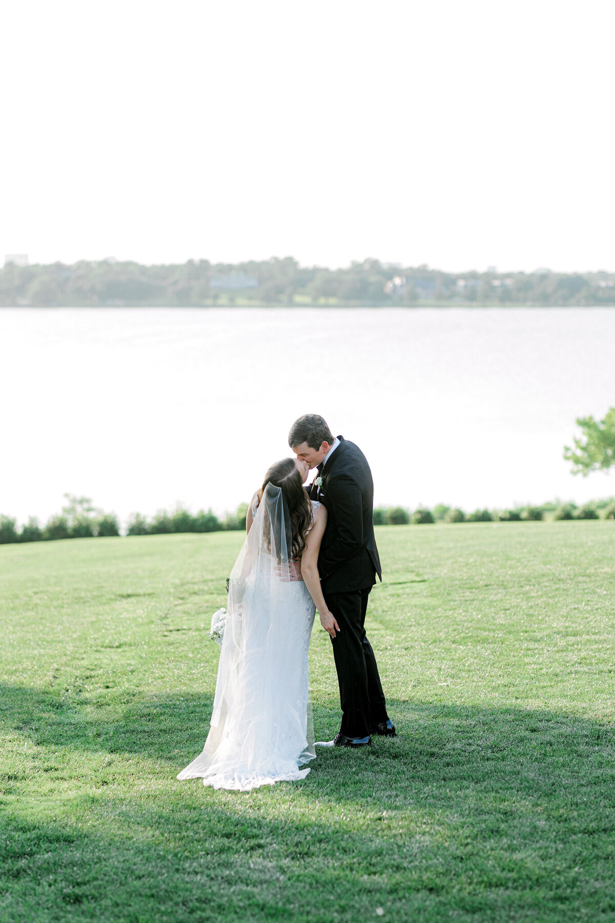 Gena & Matt's Wedding at the Dallas Arboretum | Dallas Wedding Photographer | Sami Kathryn Photography-169