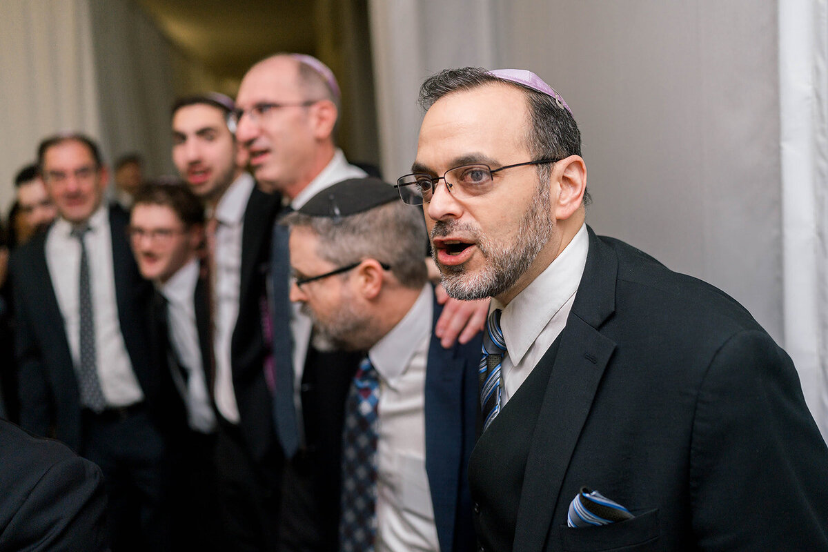 Eliana-Melmed-Photography-Chicago-LosAngeles-Jewish-WeddingPhotography-Chuppah-00271