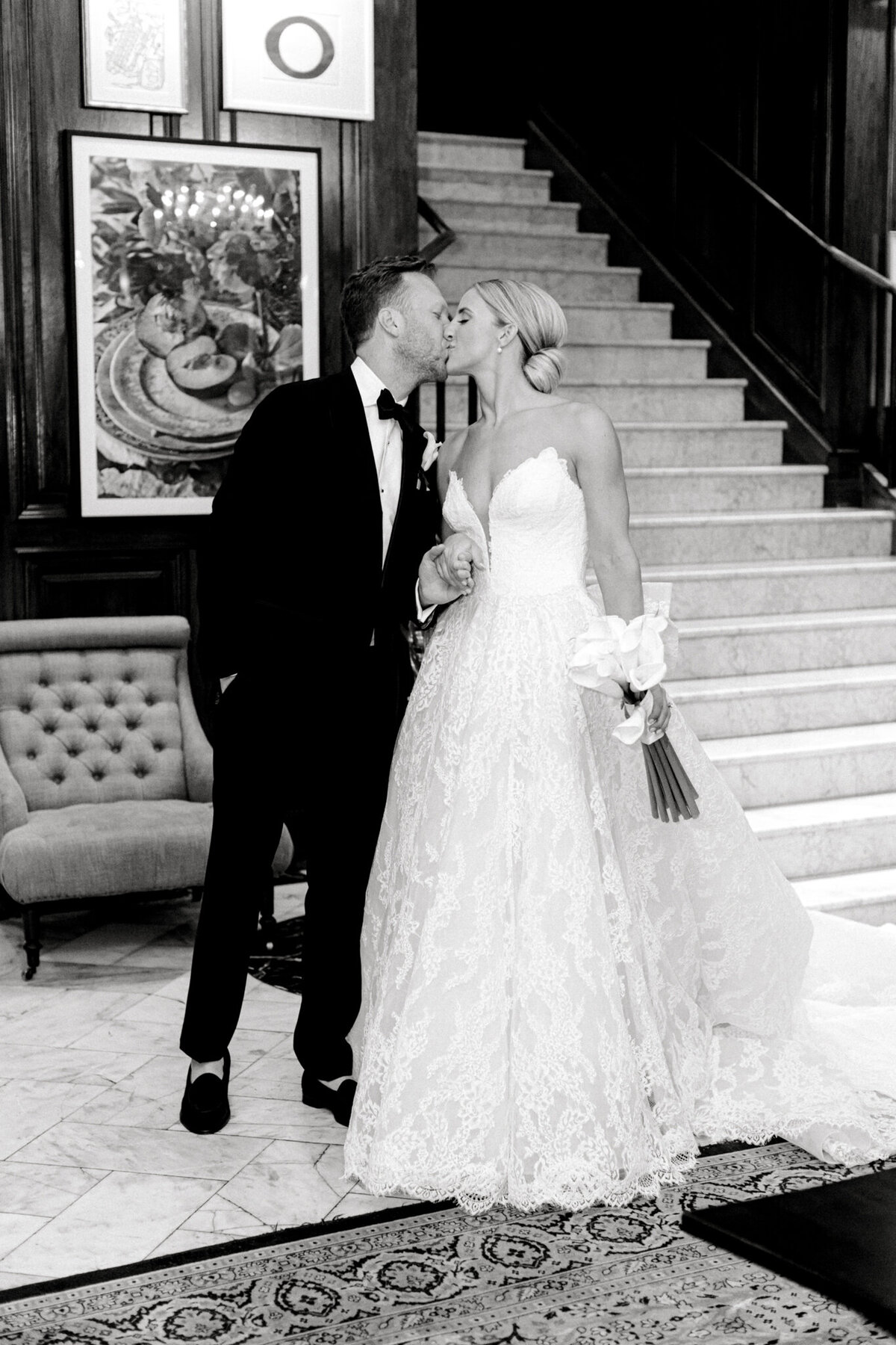 Katelyn & Kyle's Wedding at the Adolphus Hotel | Dallas Wedding Photographer | Sami Kathryn Photography-261