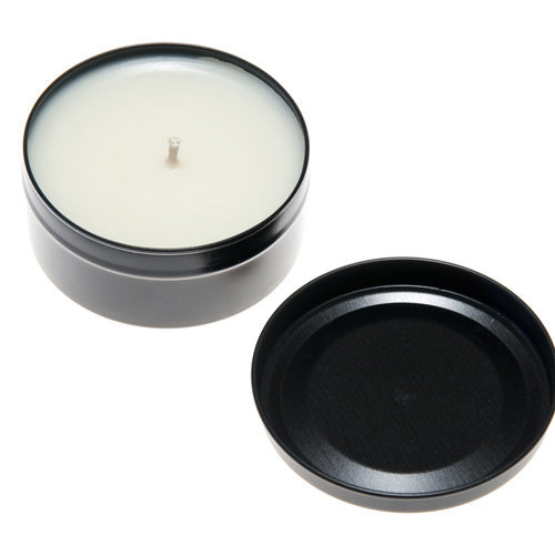 soy candle in a tin