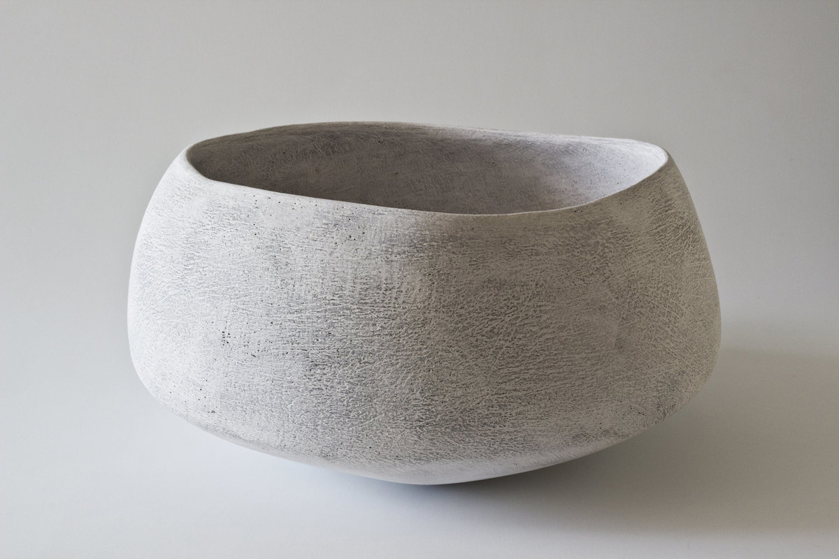 Yasha-Butler-Ceramic-Sculpture-Bowl-White-Lithic_4-3500px