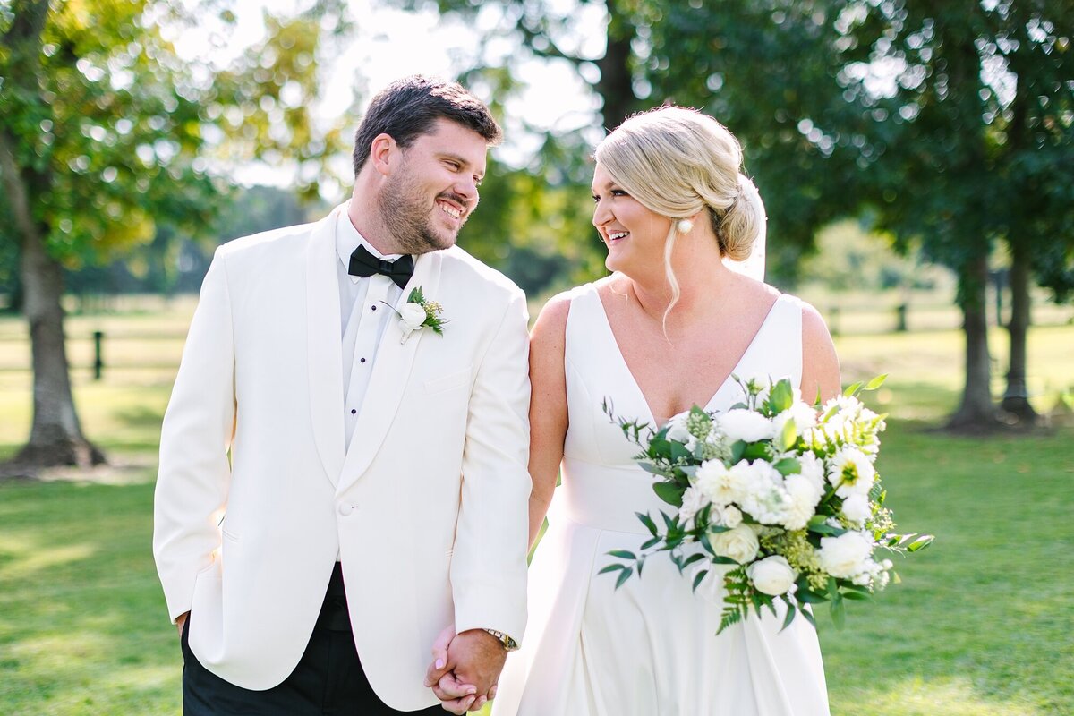 Union Valley Farm Wedding Brittanie Raquel Events_0013