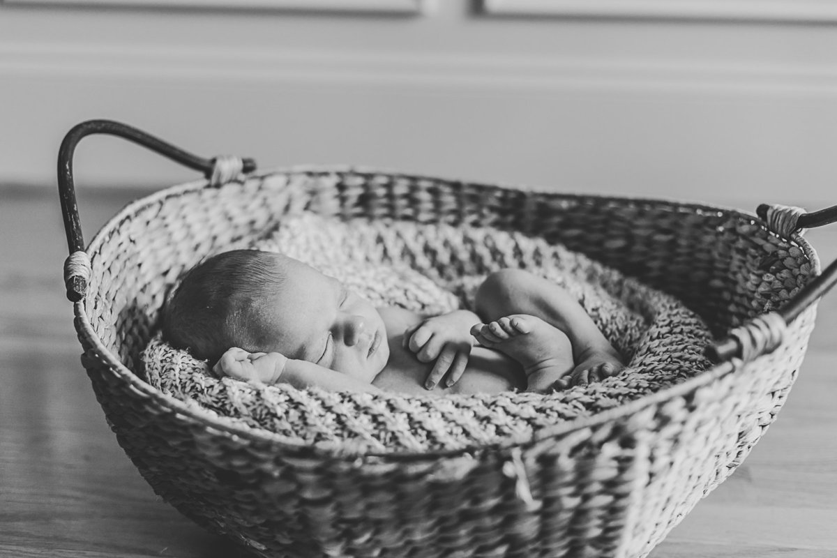 raleigh-in-home-newborn-photographer-wells-5699-2