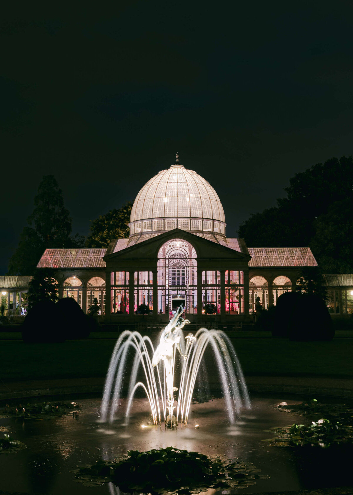 chloe-winstanley-weddings-syon-park-conservatory-fountain-night