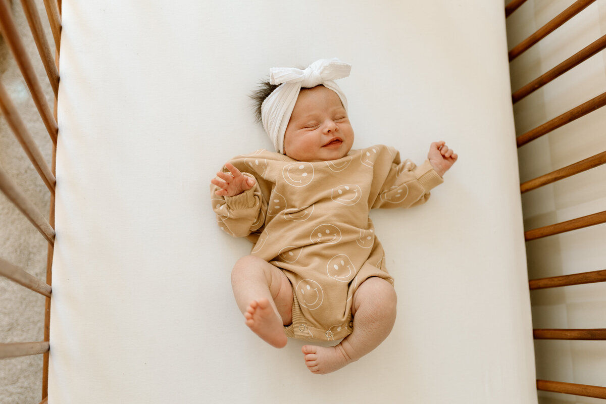 in-home-newborn-lifestyle-session-lancaster-pa-cara-marie-photography-2