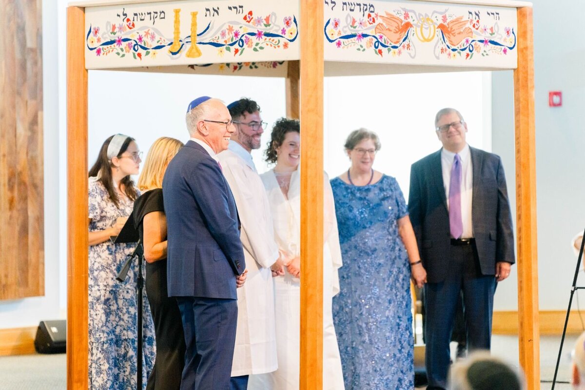 Eliana-Melmed-Photography-Chicago-LosAngeles-Jewish-WeddingPhotography-ShulaNoah-Chuppah-00273