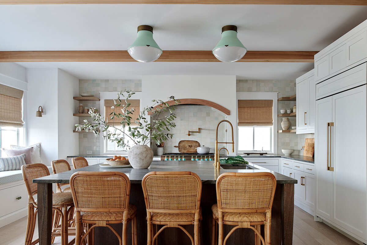 Bay_House_Avalon_kitchen by stephanie kraus designs