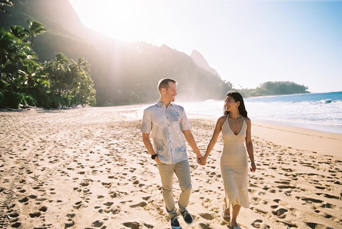 kauai couple honeymoon engagment proposalphotographer mami wyckoff photography109