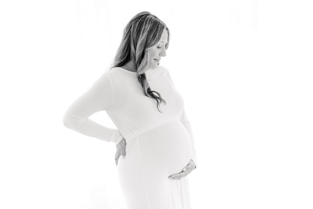 black and white image of pregnant woman from boston maternity photos