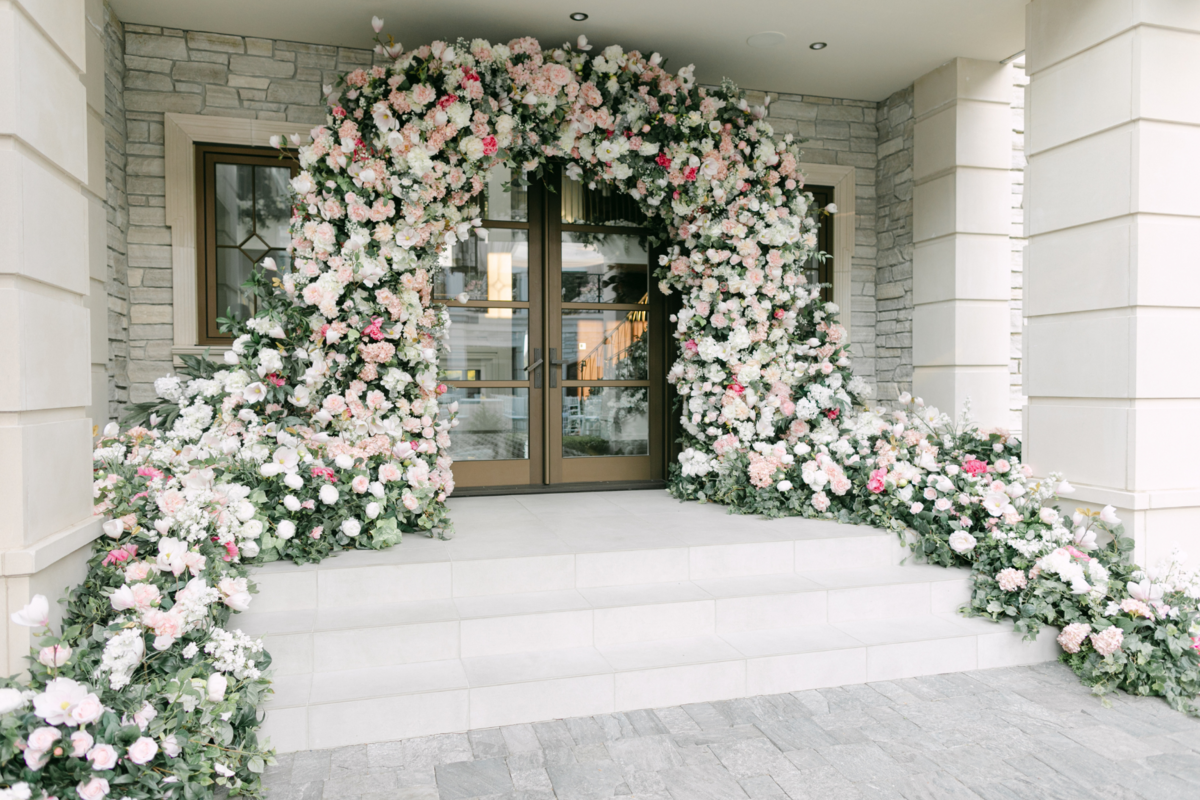 wedding-home-floral-installation-front-door
