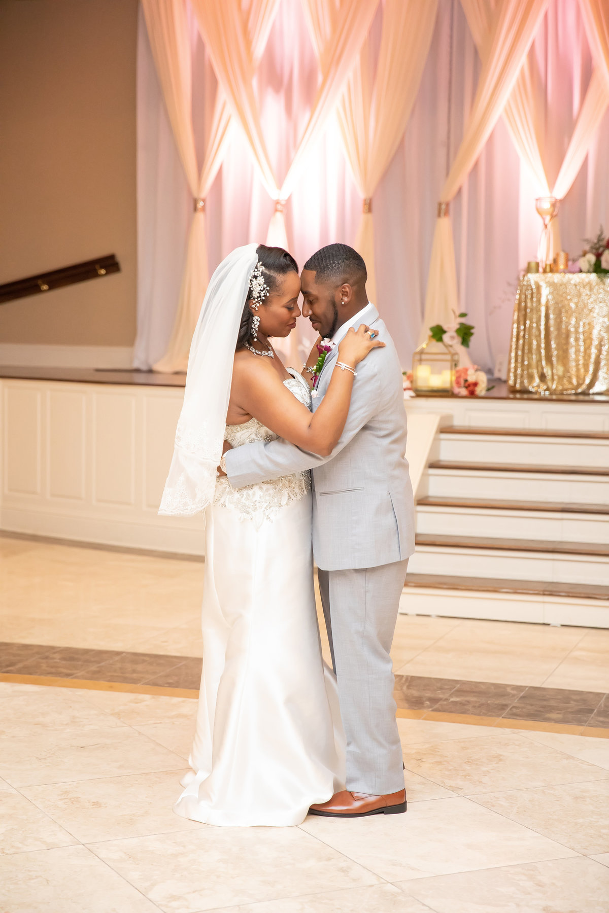 bride and groom share first dance at slavonian lodge in biloxi