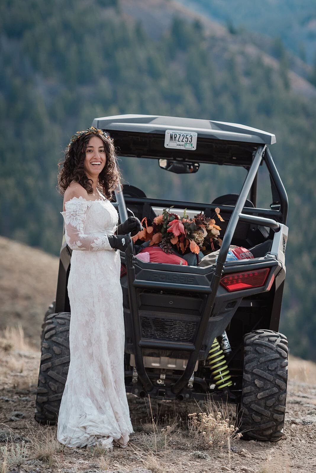 bespoke-photographer-planner-wedding-idaho