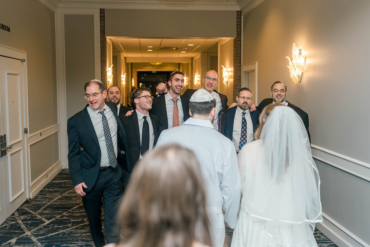 Eliana-Melmed-Photography-Chicago-LosAngeles-Jewish-WeddingPhotography-SneakPeek-00056