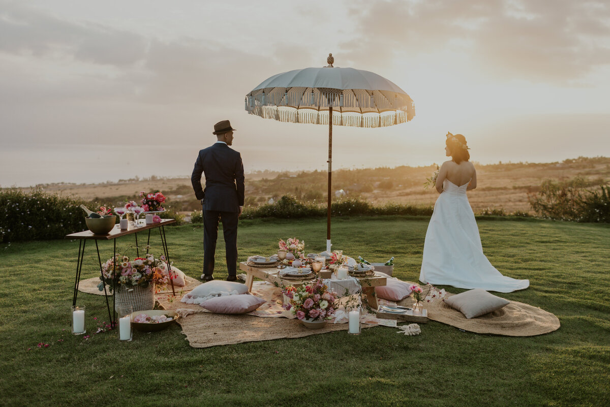 Maui wedding picnic