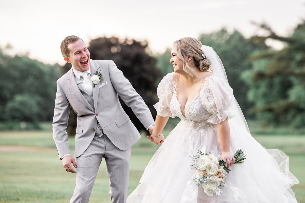 23 Wedding Photographers near Mystic CT