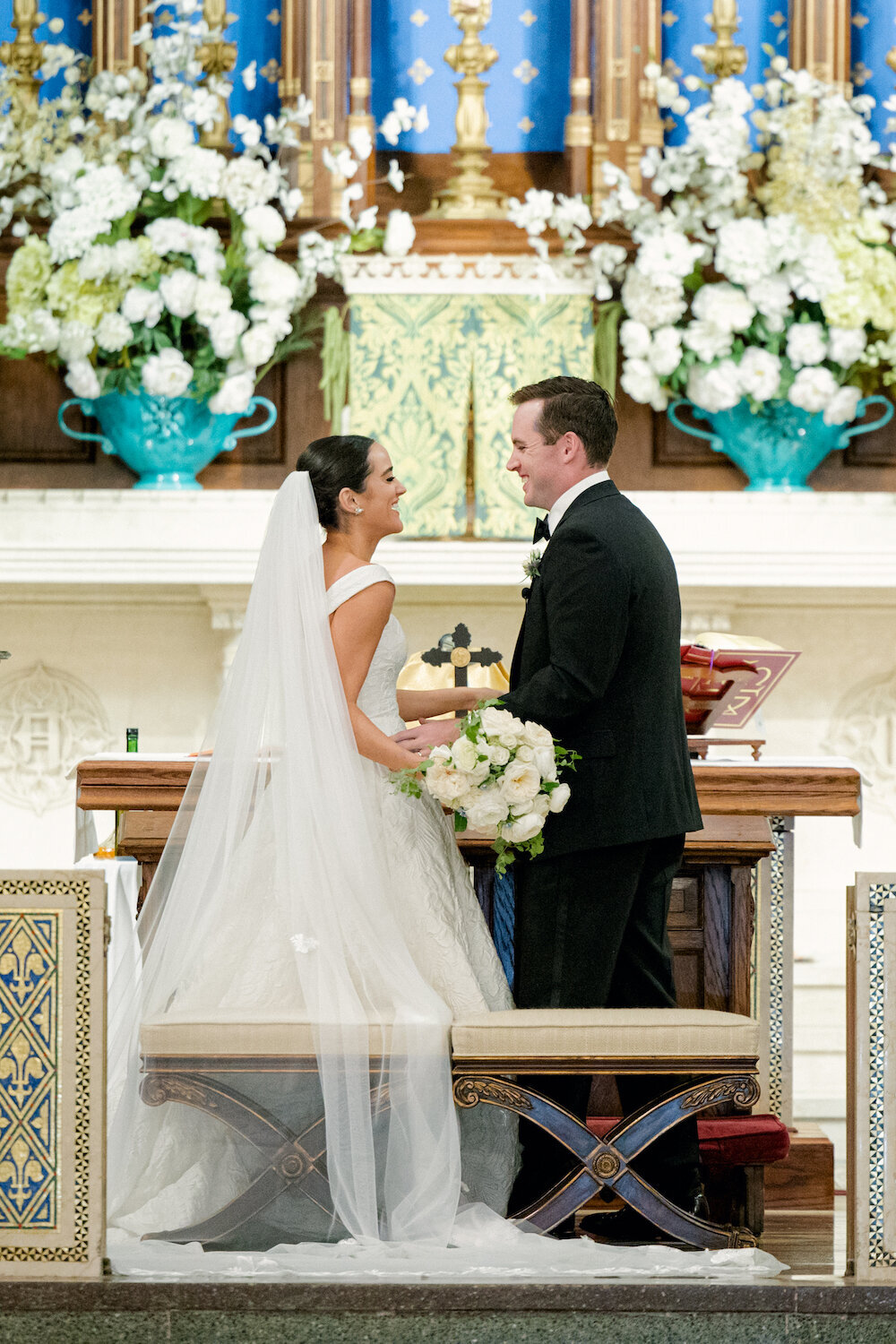 groom-bride-church-vows-lela-rose-plumed-serpent-clermont-melrose-vows