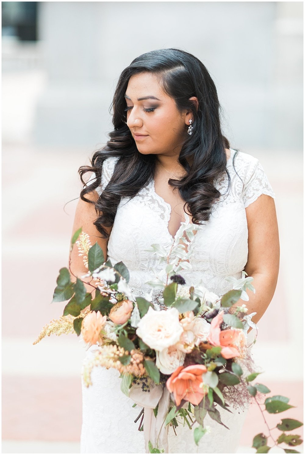 Summer-Mexican-Inspired-Gold-And-Floral-Crowne-Plaza-Indianapolis-Downtown-Union-Station-Wedding-Cory-Jackie-Wedding-Photographers-Jessica-Dum-Wedding-Coordination_photo___0008