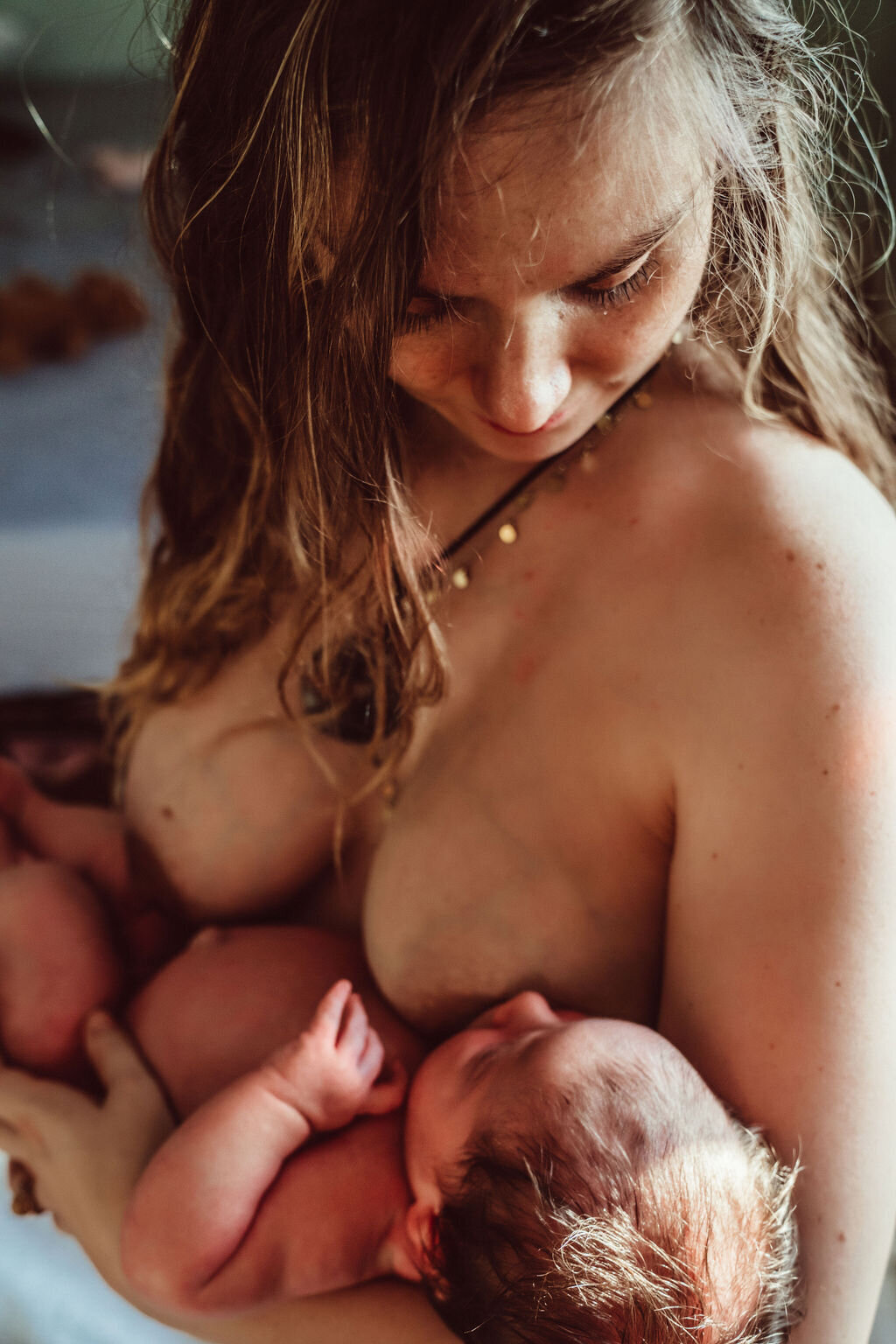 intimate-postpartum-photography-36