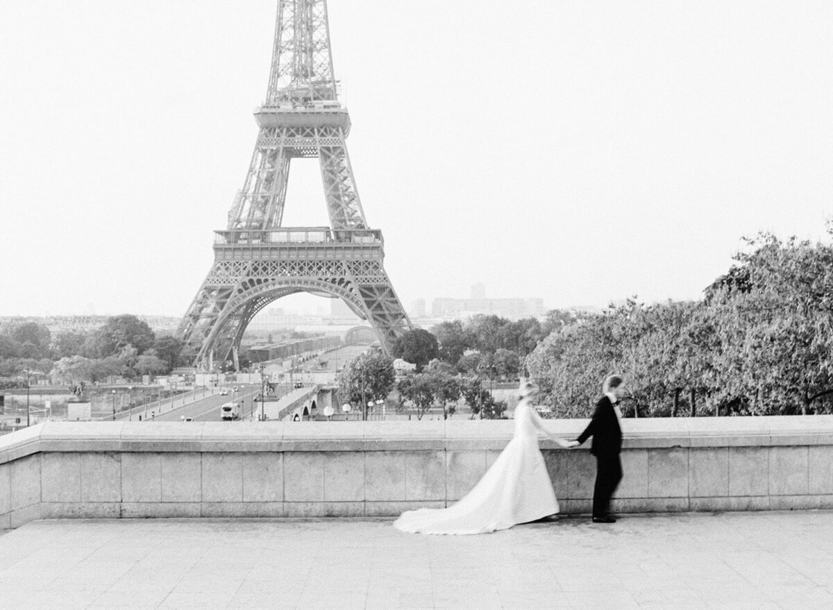 Herndon_Banks_Wedding_Paris_France@TaraHodgesPhotography029_websize