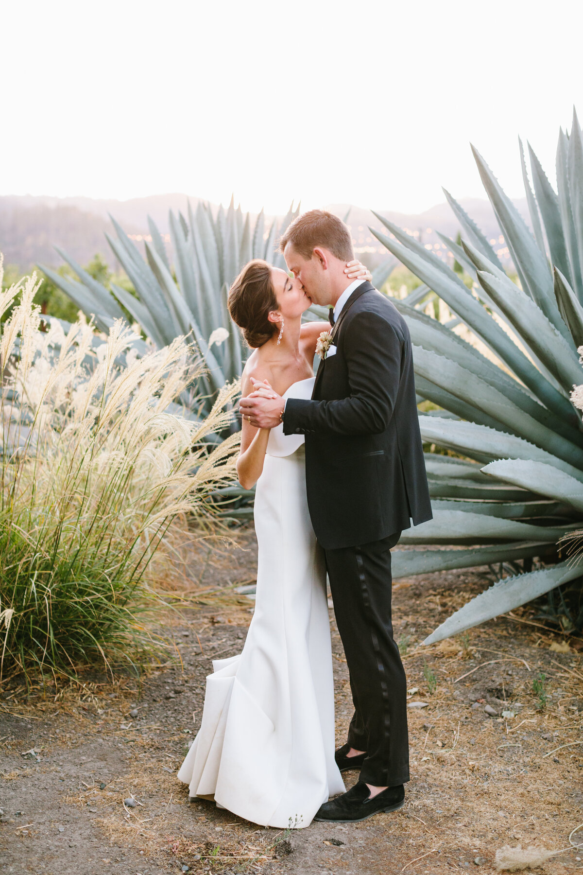 Kate & Brad-Jodee Friday & Co-068