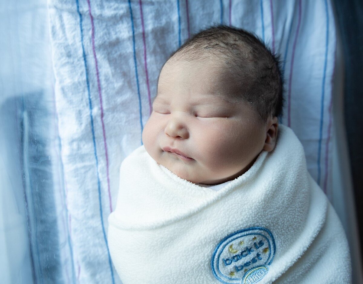 Stillwater Minnesota Newborn and Maternity photographer