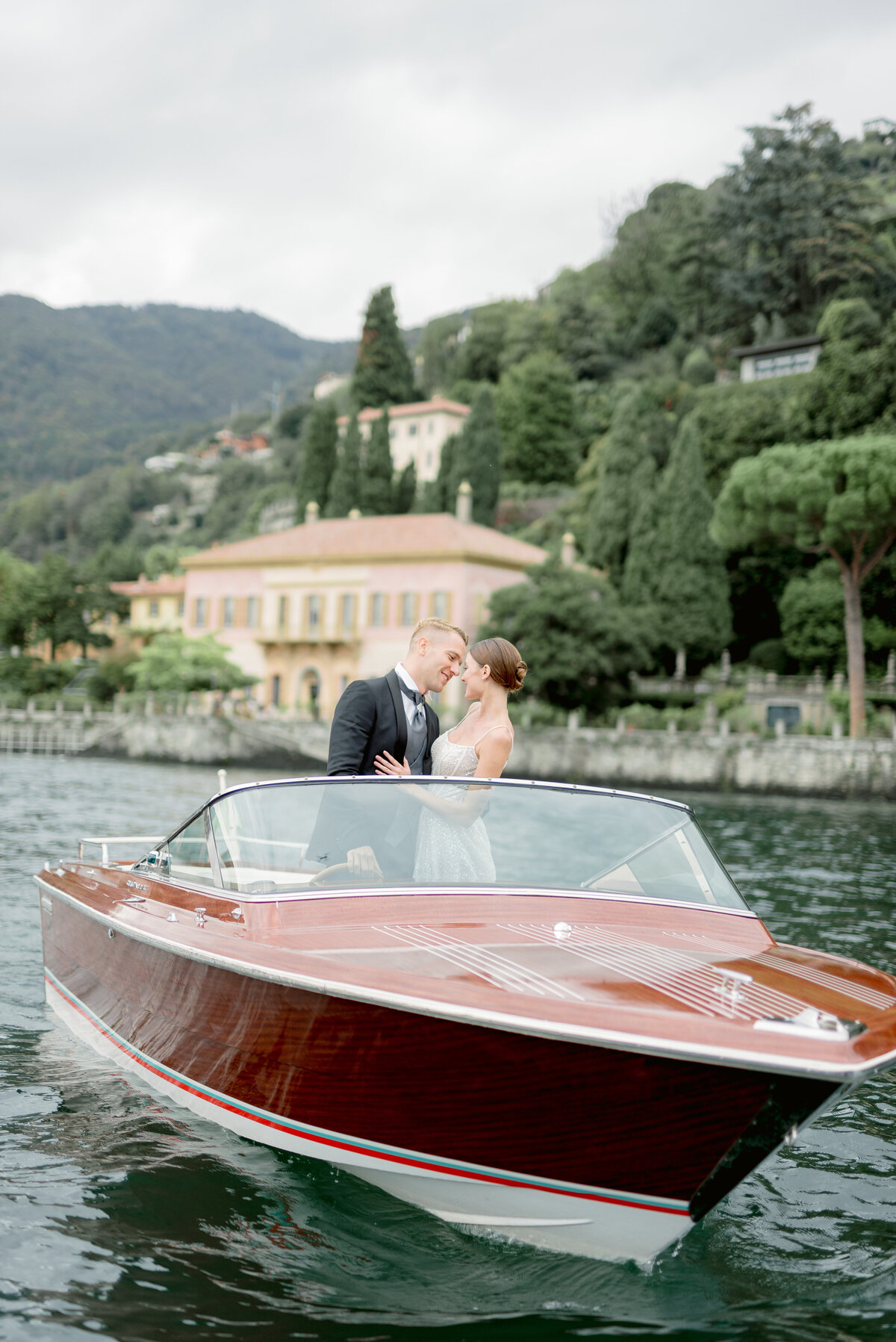 Destination-Wedding-Photographer-Villa-Pizzo-Wedding-Lake-Como-JCP_4343