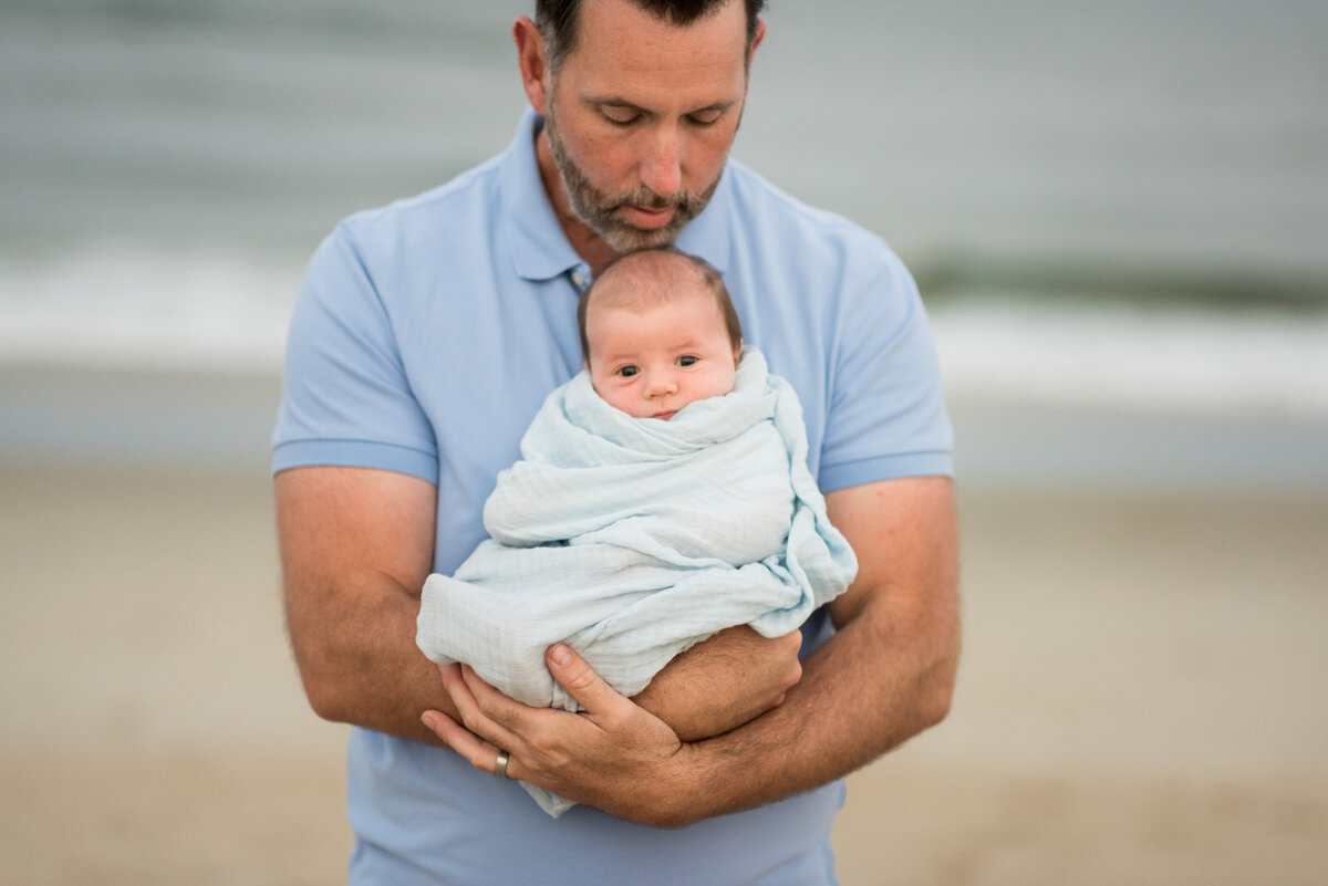 Boston-Newborn-photographer-family-photography-Bella-Wang-Photography-outdoor-baby-beach-session-78