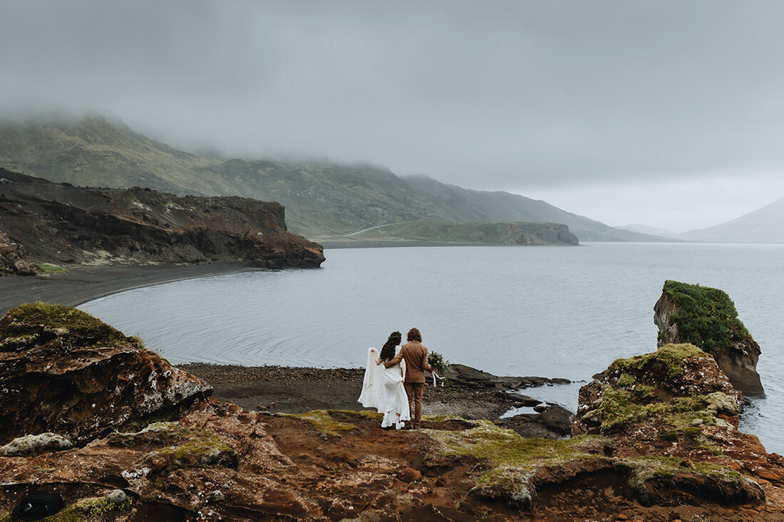 Iceland-Elopement-Photographer-and-Planner_8201