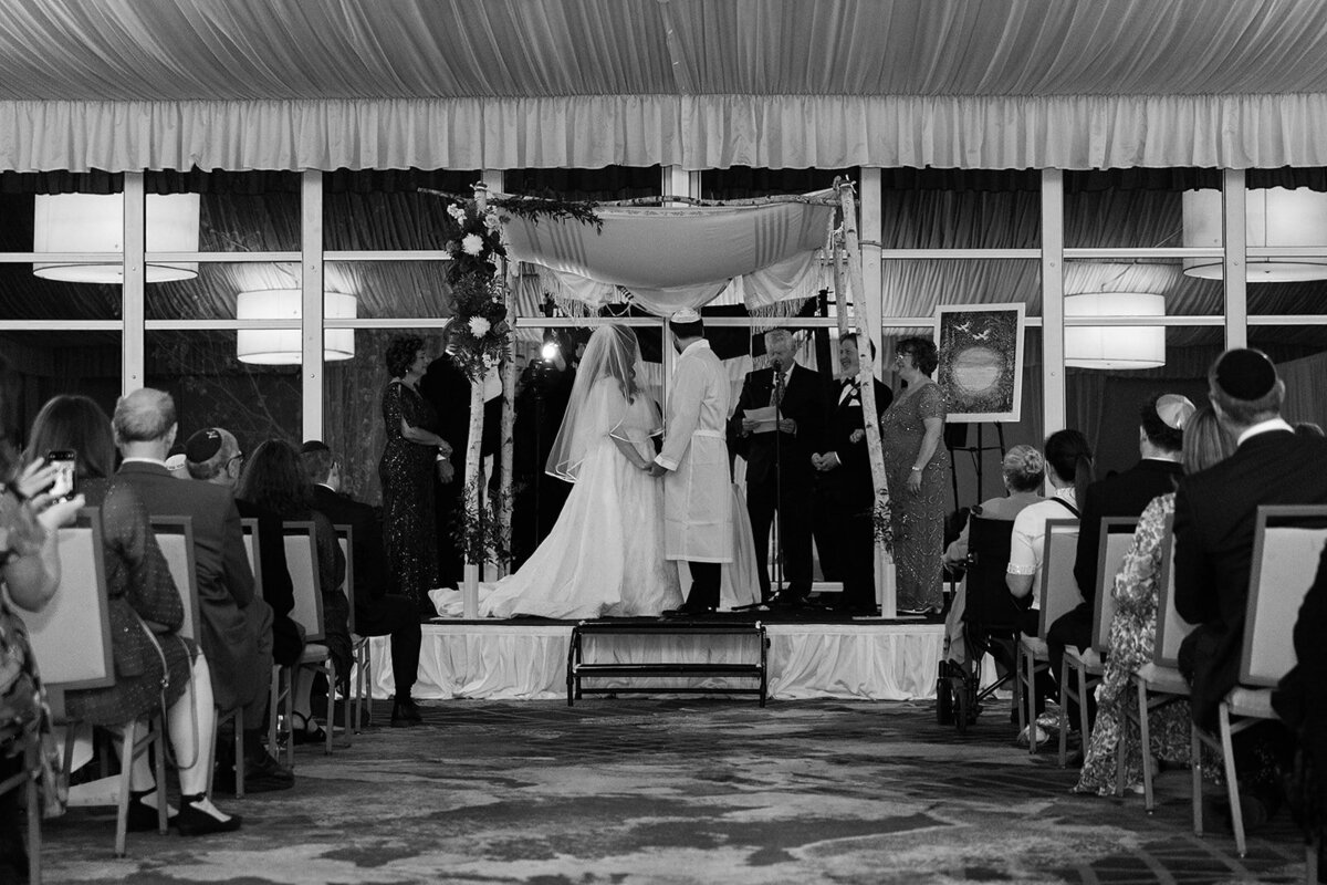 Eliana-Melmed-Photography-Chicago-LosAngeles-Jewish-WeddingPhotography-Chuppah-00136