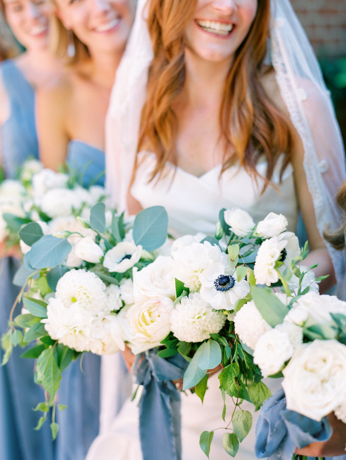 gorgeous wedding bouquets by swoon floral design
