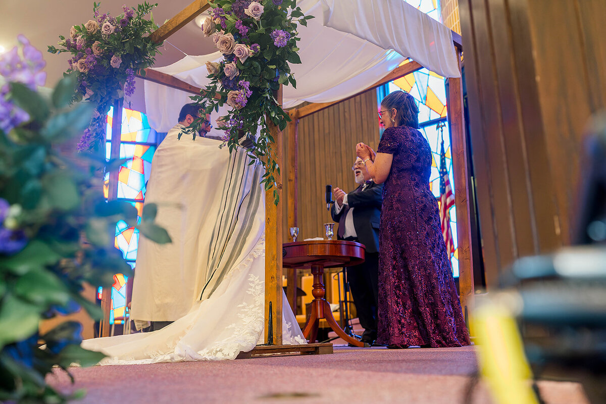 Eliana-Melmed-Photography-Chicago-LosAngeles-Jewish-WeddingPhotography-ElianaSklar-Chuppah-00198